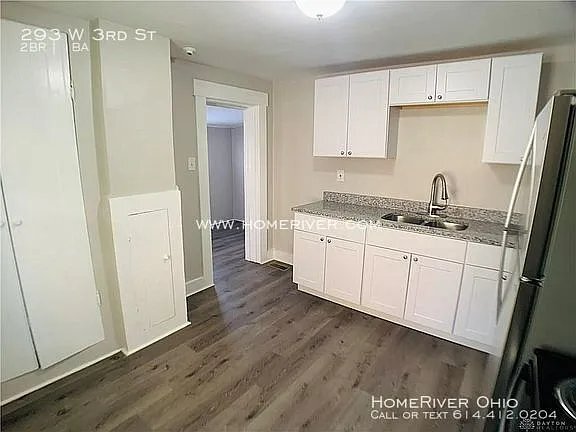 Building Photo - 293 W 3rd St