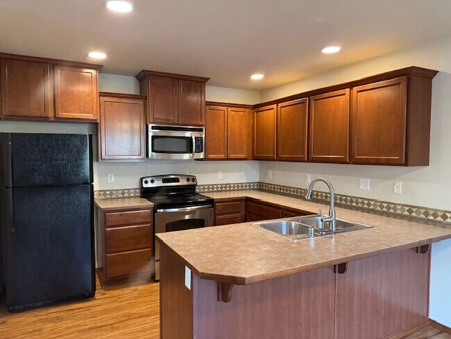 Building Photo - DHALIWAL2