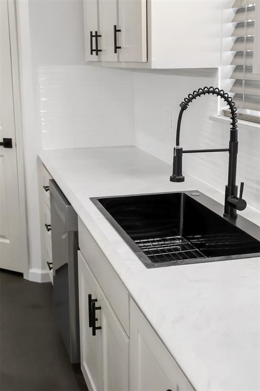 Building Photo - 26218 N 2960 Rd