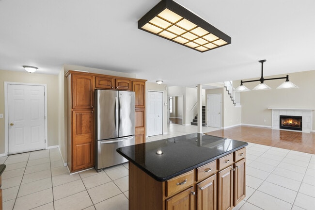 Building Photo - 26493 Isleworth Point