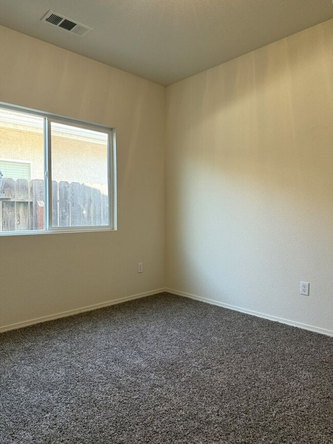 Building Photo - 2675 Antares Ct