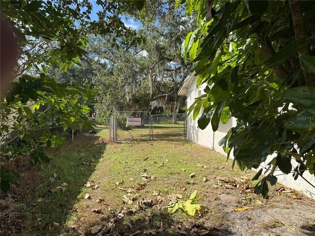 Building Photo - 580 Skylark Ln NW