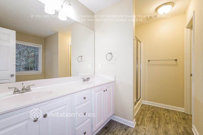 Building Photo - 347 Laurel Glen Crossing