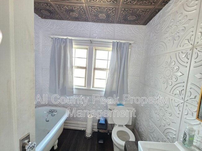 Building Photo - 3126 Rockmeade Dr