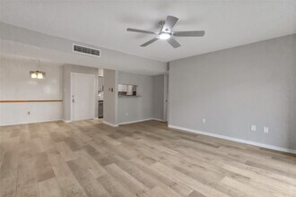 Building Photo - 8423 Hearth Dr