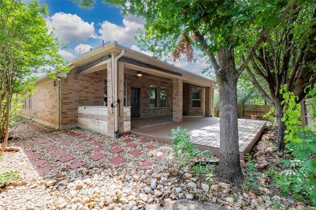 Building Photo - 116 Azimuth Dr