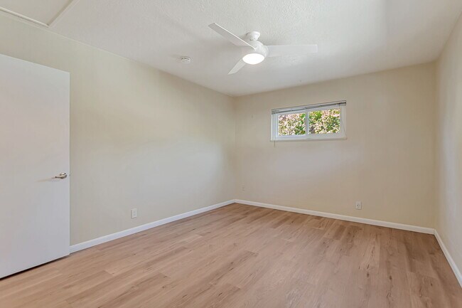 Building Photo - 2501 Linda Vista Avenue
