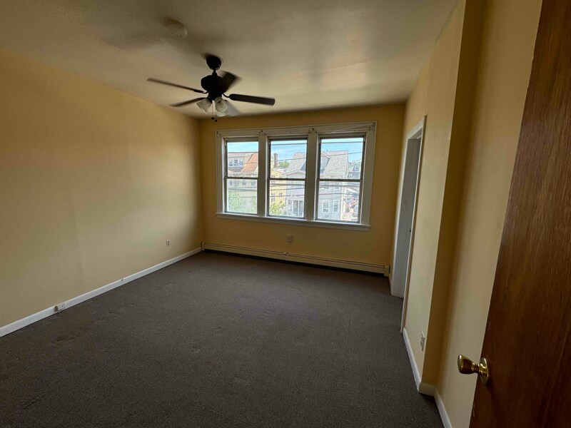 Building Photo - 171 Highland Ave