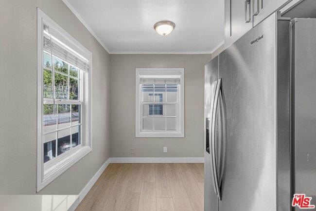 Building Photo - 1/2 W Olympic Blvd