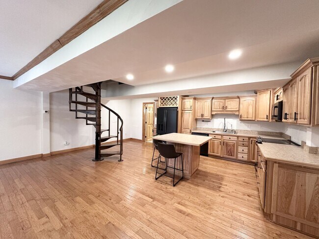 Building Photo - Updated Country Retreat with Modern Finishes & Peaceful Pungo Living