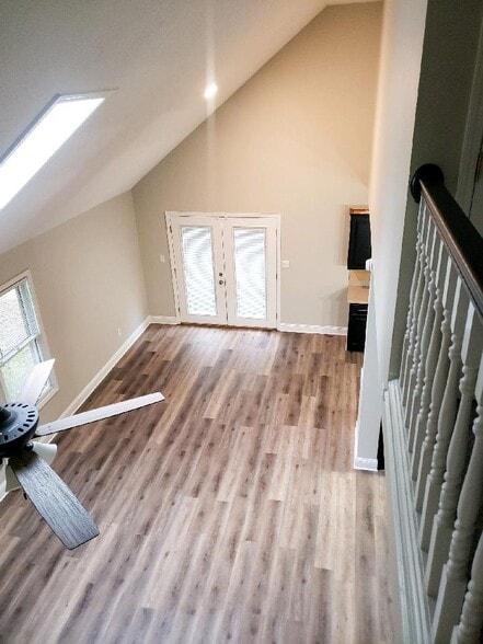 Building Photo - 924 Stonebrook Dr