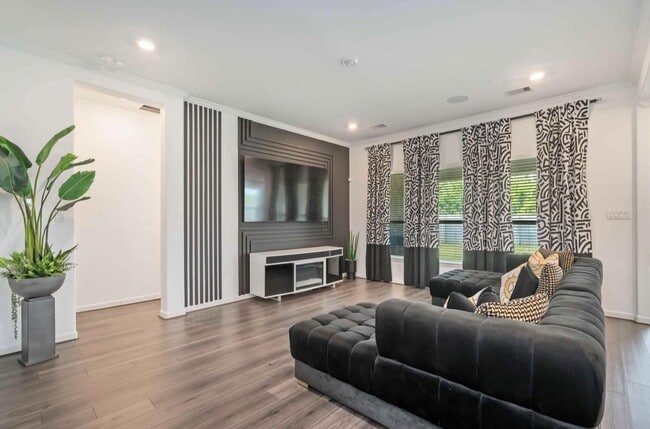 Building Photo - 4202 Redford Valley Rd