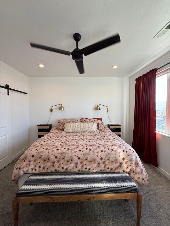 Building Photo - 508 S 1080 W