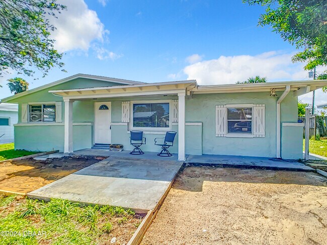 Building Photo - 152 Ponce De Leon Dr