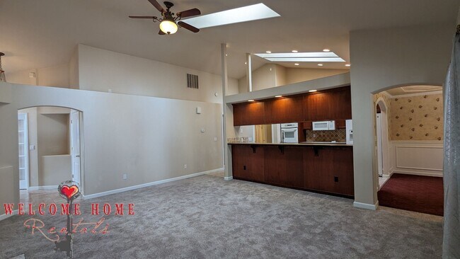 Building Photo - Greene - 2431