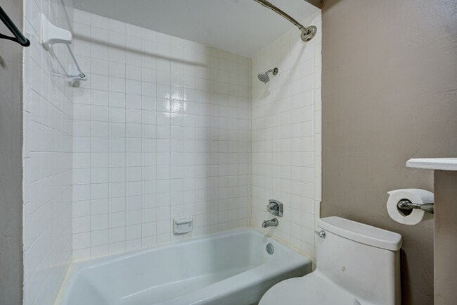 Building Photo - 13224 Marsh Ln