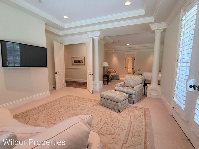 Building Photo - 6 br, 7.5 bath House - 375 Selby Lane