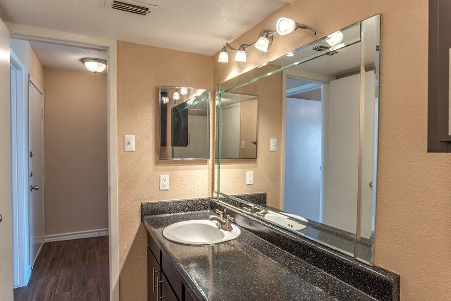 The Verano 2800 S Dairy Ashford Rd Houston TX 77082 Apartment Finder