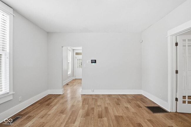 Building Photo - 717 Parkway Ave