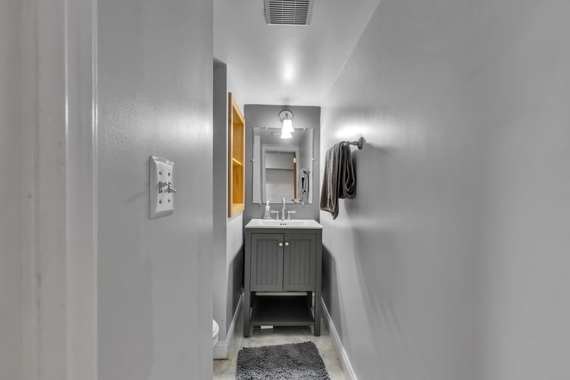 Building Photo - 1448 Patapsco St
