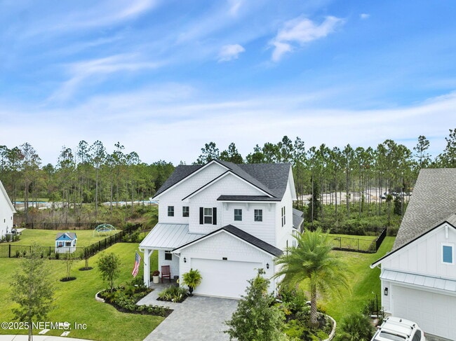 Building Photo - 299 Blue Hampton Dr