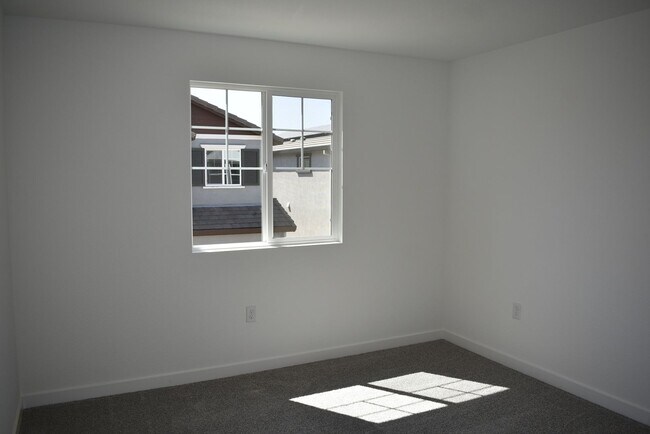 Building Photo - 4290 Aura Way