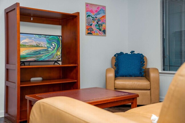 Building Photo - 15105 Buckhorn Ct