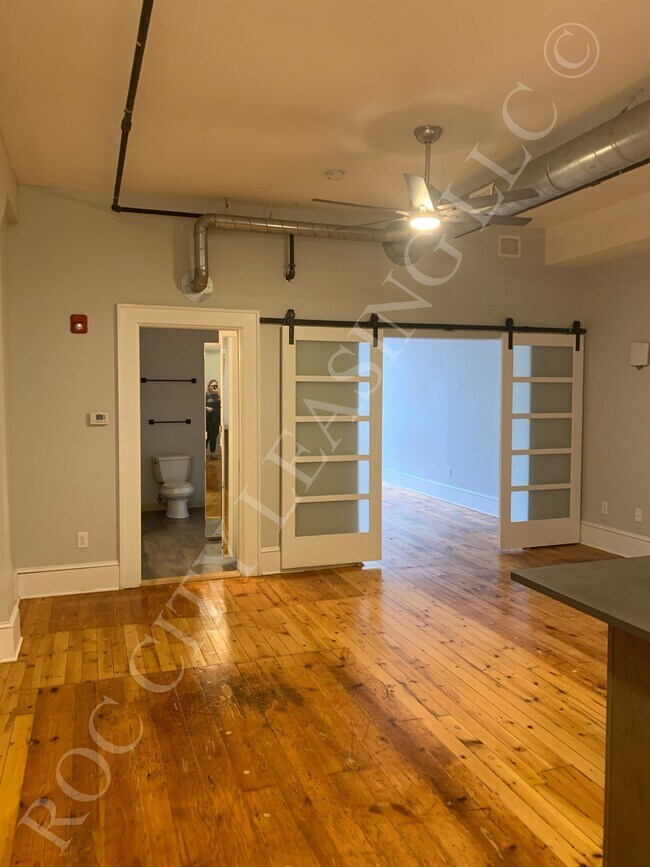 Building Photo - 131-163 State Street-202