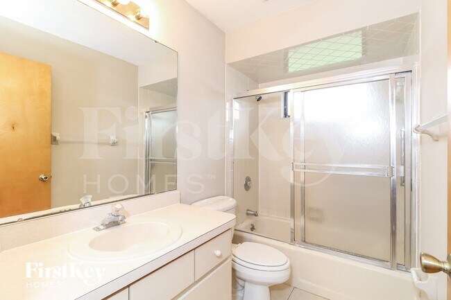 Building Photo - 116 Palmetto Dr
