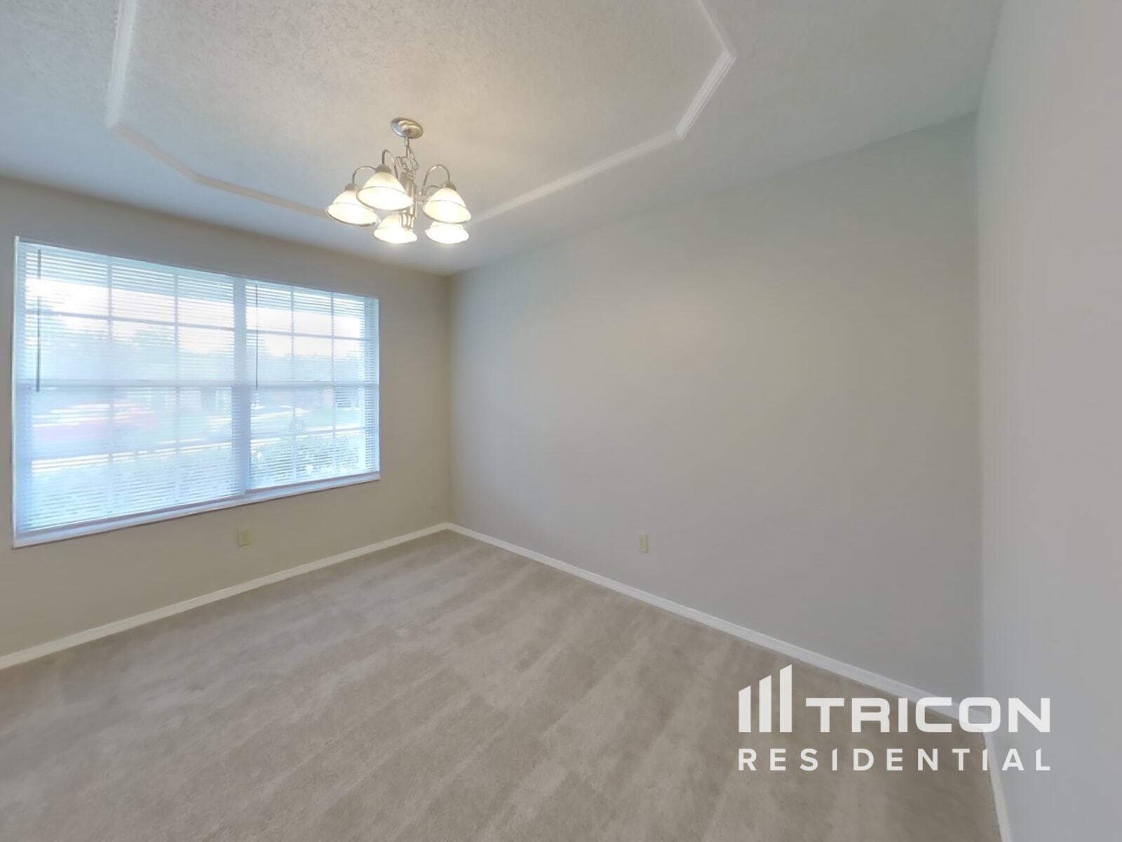 Building Photo - 1805 Alder Dr
