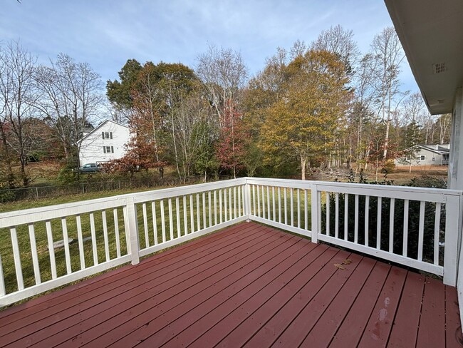 Building Photo - Cute ranch layout 3 bedroom 1 bath home in Hiram!