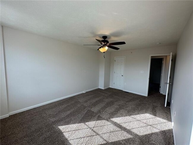 Building Photo - 248 Grace Manor Dr
