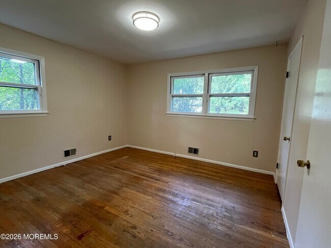 Building Photo - 12 Galewood Dr