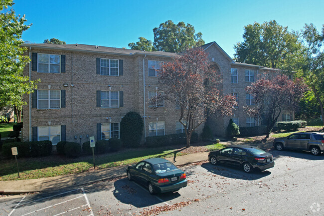Century Oaks Apartments - Century Oaks on College