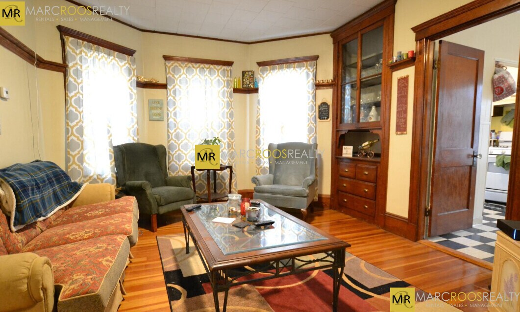 Building Photo - 54 Tremont St