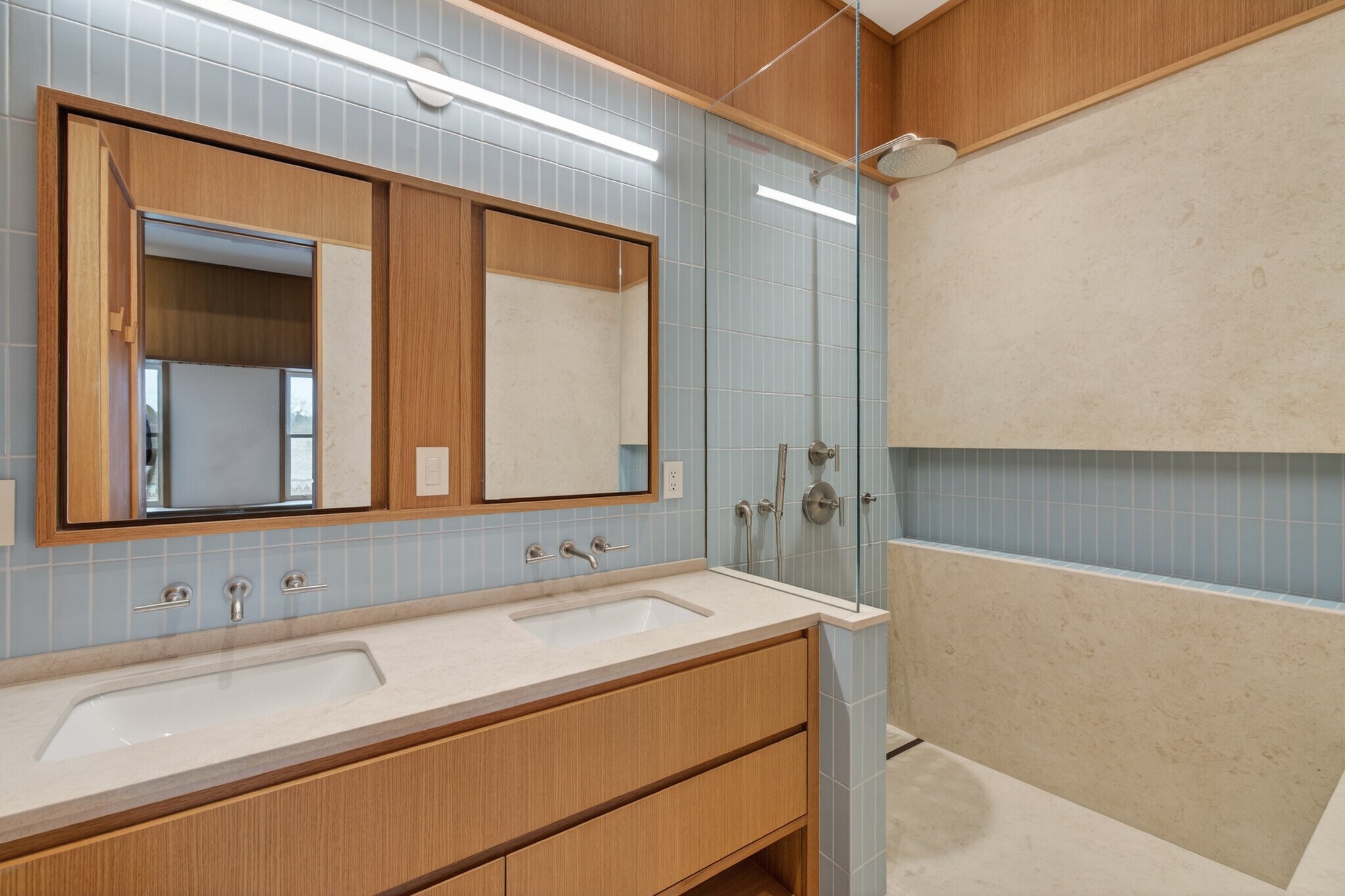 Building Photo - 316 Wall St