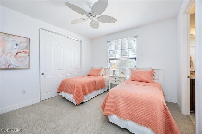 Building Photo - 13905 Luna Dr