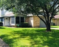 Building Photo - 1607 Bugle Run Dr