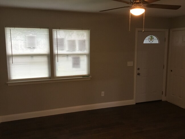 Living Room - 12106 Willowdell Dr.