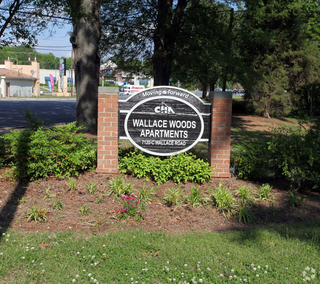 Building Photo - Wallace Woods Apartments