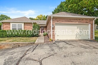 Building Photo - 7722 Trophy Club Dr S