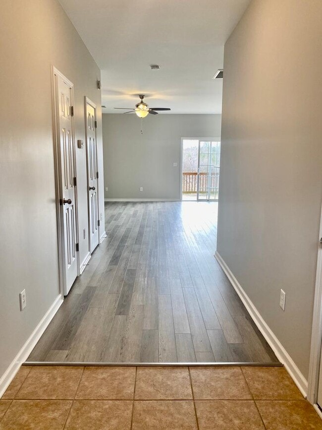 Building Photo - 110 Marbella Cir