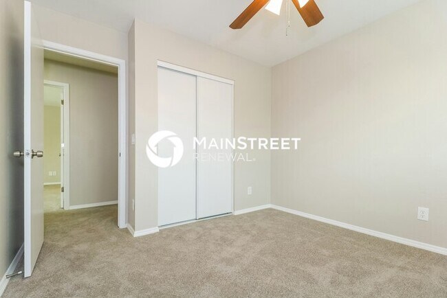 Building Photo - 5 Bedroom Pet-Friendly Home in El Mirage, AZ with Main Street Renewal