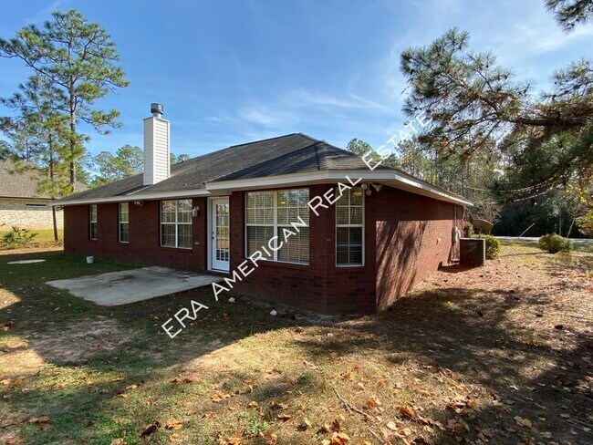 Building Photo - 6648 Longview St