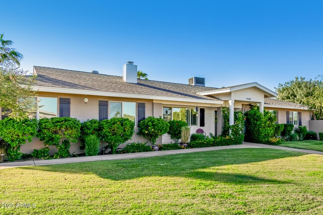 Building Photo - 3750 E Garden Dr