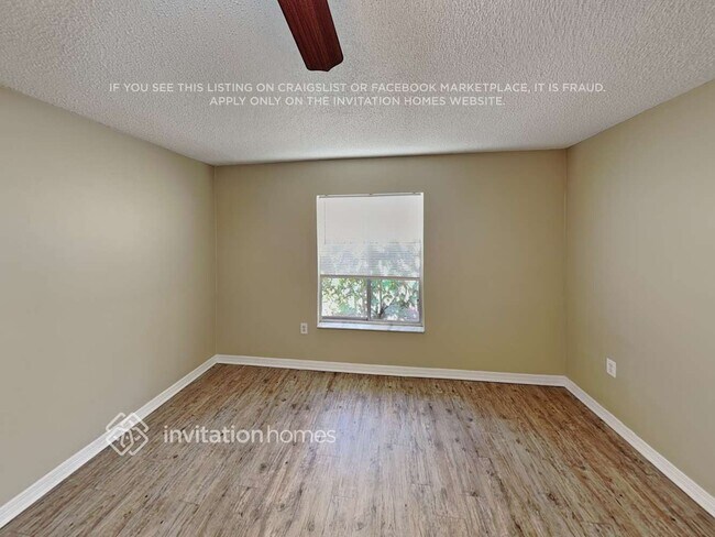 Building Photo - 8507 Sunny Hollow Ct