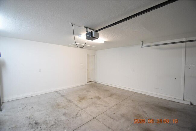 Building Photo - 10106 RoseMary Leaf Ln