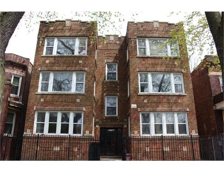 Building Photo - 6945 S Indiana Ave