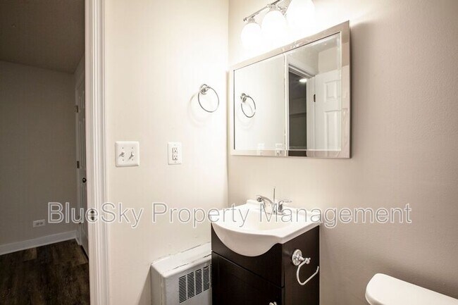 Building Photo - 614 Rock Creek Road