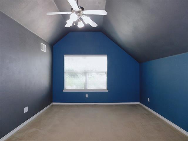 Building Photo - 1104 Hayden Ln